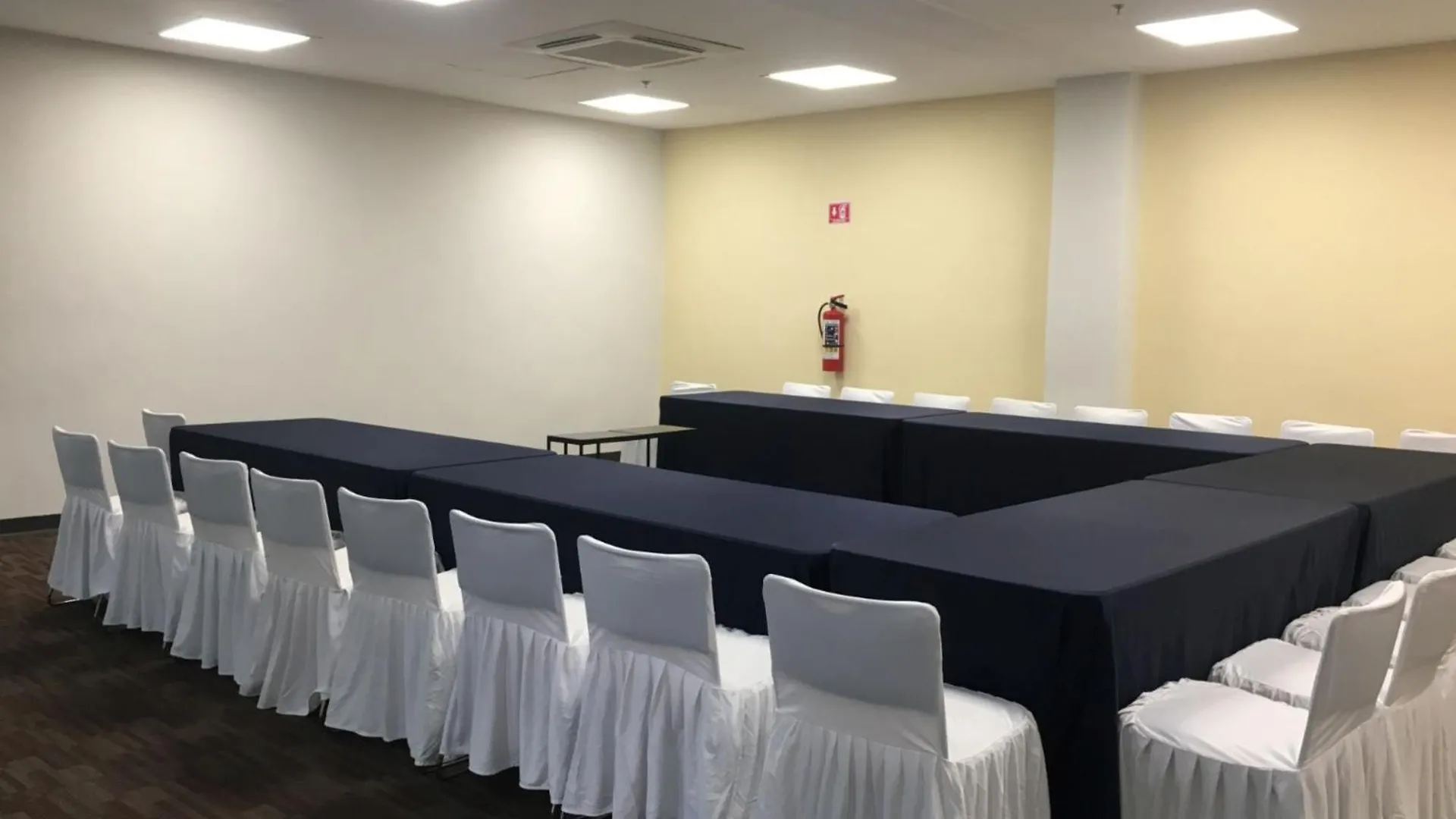 Holiday Inn Express Merida Centro By Ihg 4*,  Μεξικό