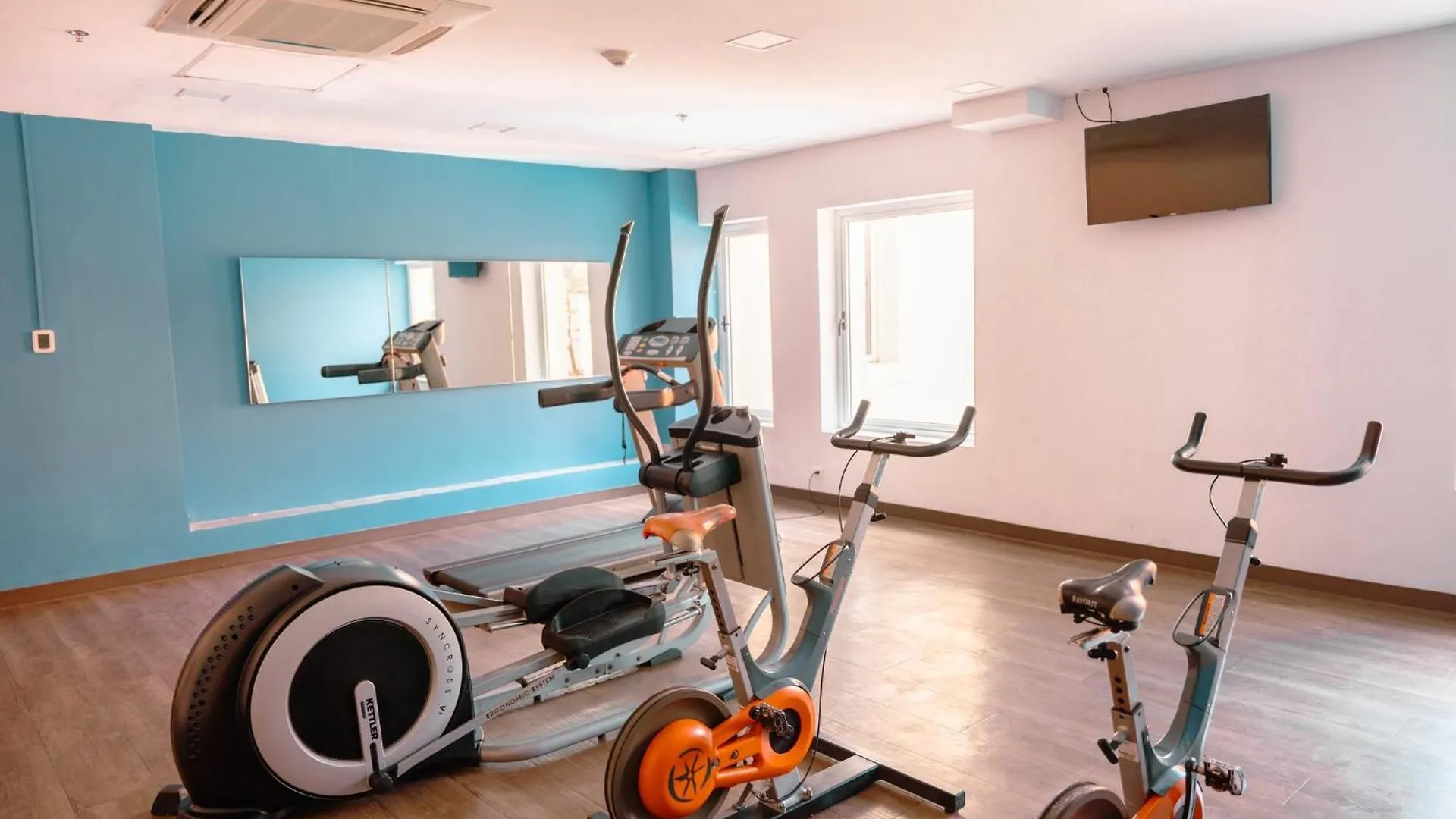 Holiday Inn Express Merida Centro By Ihg 4*,  Μεξικό
